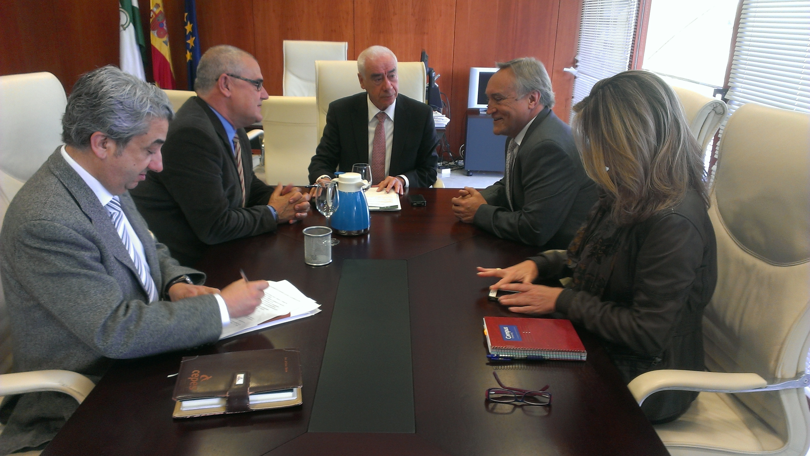 Reunión con el Consejero de Educación, Cultura y Deportes.